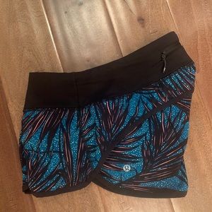 Lululemon Speed Up Short 2.5” Size 4